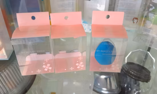 Emballage transparent en plastique pour accessoires cosmétiques